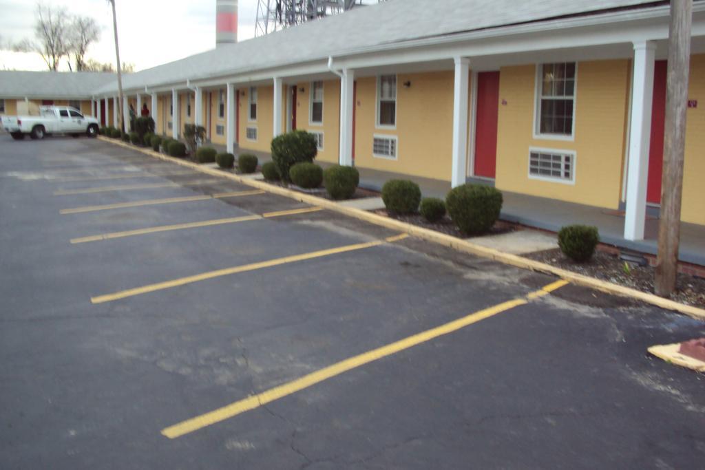 Sunrise Inn - Brownsville מראה חיצוני תמונה